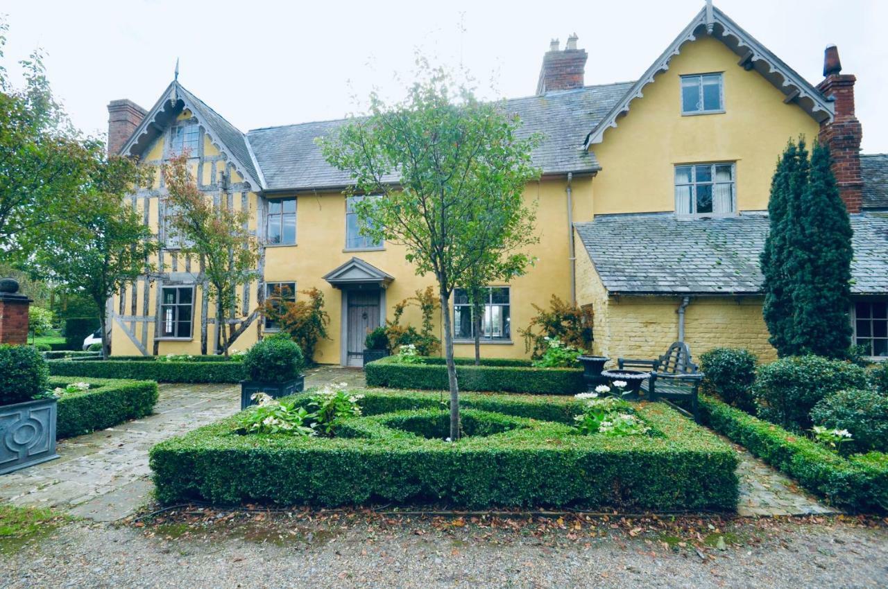 Alderton Hall Boutique B&B 什鲁斯伯里 外观 照片